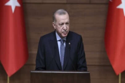CANLI: Cumhurbaşkanı Erdoğan: Toplumların esas zenginliği medeniyete bitirdikleri katkıyla ölçülür