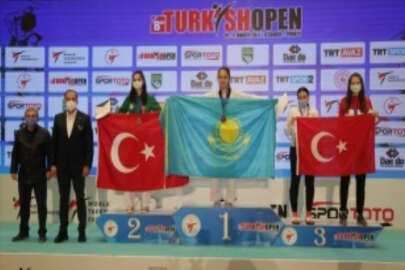 Turkish Open 2021'in beşinci gününde genç milli tekvandoculardan 5'i altın 24 madalya