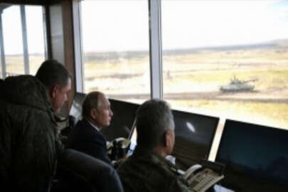 Putin: Rus ordusunu güçlendirmeye ve modern silahlarla donatmaya devam edeceğiz