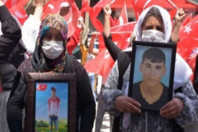 Şırnak’ta terör mağduru aileler HDP İl Başkanlığı önünde eylem yaptı