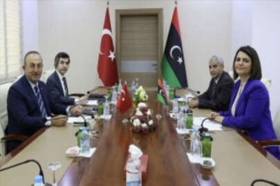 Dışişleri Bakanı Çavuşoğlu, Libyalı mevkidaşı el-Menguş ile görüştü