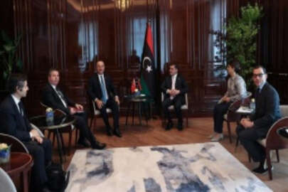 Çavuşoğlu, İkinci Berlin Konferansı öncesi Libya Başbakanı ile bir araya geldi