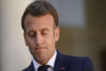 Fransa Cumhurbaşkanına tapınak ziyareti sırasında 'Macron, sen bir ateistsin' tepkisi