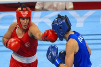 Busenaz Sürmeneli Türkiye'nin olimpiyatlarda ringe çıkan ilk kadın boksörü olmanın gururunu yaş