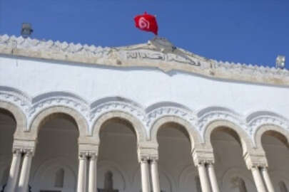 Tunus'ta Nahda Hareketi ve Tunus'un Kalbi partileri hakkında soruşturma başlatıldı