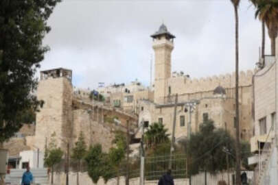 İsrail, Harem-i İbrahim Camisi'ni Müslümanlara kapattı