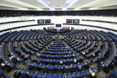 Avrupa Parlamentosu aday ülkelerin katılım öncesi fonlarını onayladı