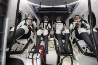 SpaceX, NASA'nın 'Crew-3' astronotlarını Uluslararası Uzay İstasyonuna ulaştırdı