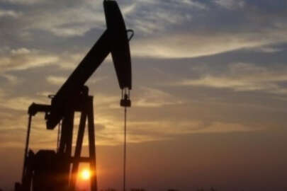 Uluslararası Enerji Ajansı, küresel petrol talebindeki artış öngörüsünü sabit tuttu