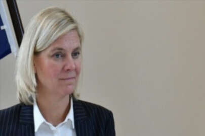 İsveç'te ilk kadın başbakan seçilen Magdalena Andersson 7 saat sonra istifa etti
