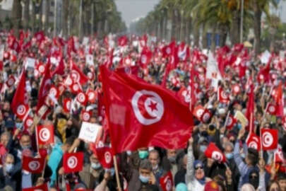 Tunus’taki Nahda Hareketi: Yargıya baskı yapılarak Nahda parlamentodan çıkarılmaya çalışılıyor