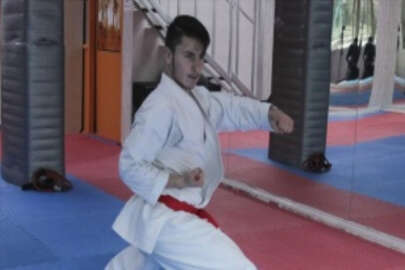 Milli karateci Enes Özdemir'in en büyük hedefi olimpiyatlara katılmak