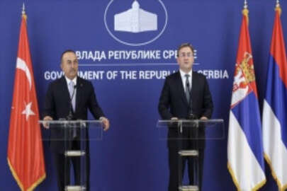 Dışişleri Bakanı Çavuşoğlu, Sırbistanlı mevkidaşıyla telefonda görüştü