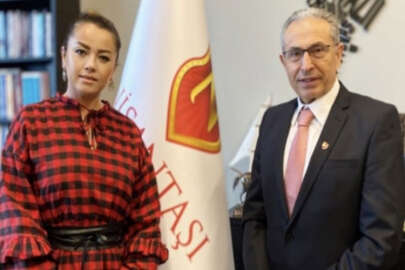 Prof. Dr. Şenay Yalçın; “Z kuşağı her söylenene inanmıyor.”