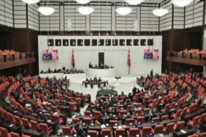 Öğretmenlik Meslek Kanunu Teklifi, TBMM Genel Kurulunda kabul edilerek yasalaştı