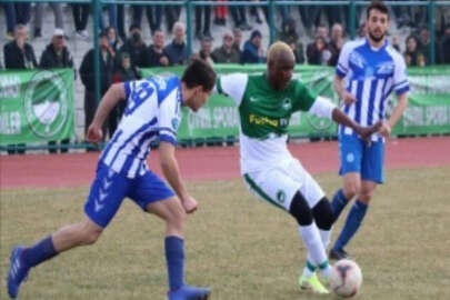 Trabzonspor'un eski yıldız futbolcusu İbrahim Yattara, sahalara döndü