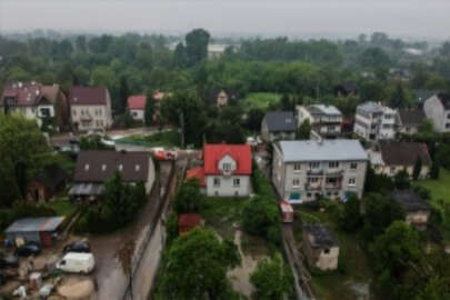 Polonya'da Eunice Fırtınası nedeniyle 500 binden fazla hane elektriksiz kaldı