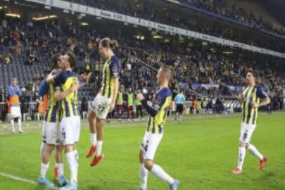 Fenerbahçe UEFA Avrupa Konferans Ligi'nde tur için sahaya çıkıyor