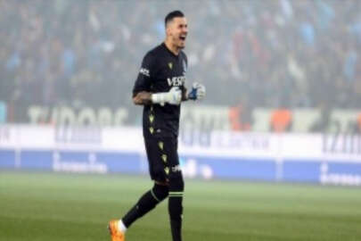 Şampiyon Trabzonspor'un kaptanı Uğurcan Çakır milli takıma odaklandı
