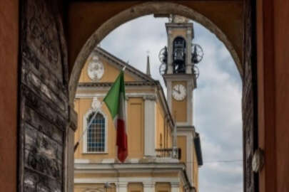 İtalya'da iktidar ortağı 5 Yıldız Hareketi, hükümet için kritik oylamaya katılmadı