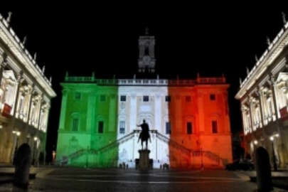 İtalya'da hükümet, artan düzensiz göç akınlarını yönetebilmek için OHAL ilan etti