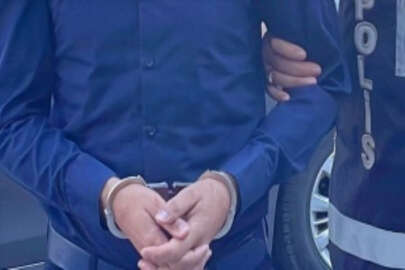 FETÖ'den aranan eski Ege Üniversitesi Rektörü Mustafa Cüneyt Hoşcoşkun tutuklandı