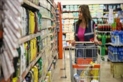 Ticaret Bakanlığı Mersin, Bursa ve Balıkesir'de marketlerdeki fiyat ve etiketleri denetledi