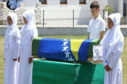 Bosna Hersek'teki savaşta Sırpların öldürdüğü 2 Boşnak sivil daha toprağa verildi