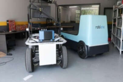 “Şehir içi araç trafiğinde kullanılabilecek ilk Türk robotlar ürettik”