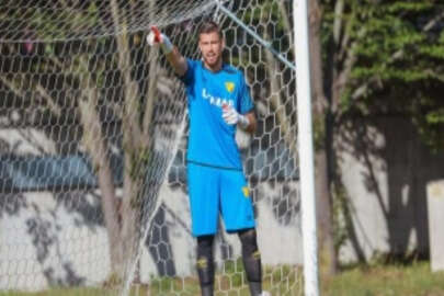 Göztepe'nin kalecisi Lis: Yerimiz Süper Lig olmalıdır