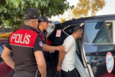 Bağcılar'da yapılan denetimde 4 kişi gözaltına alındı