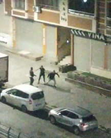 Sultangazi'de silahlı kavga kamerada