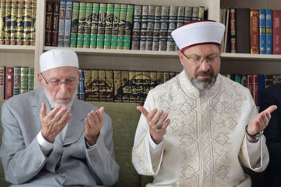 Eski Diyanet İşleri Başkanı Lütfi Doğan, hayatını kaybetti
