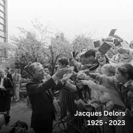 AB’nin 'kurucu babası' olarak kabul edilen Jacques Delors hayatını kaybetti