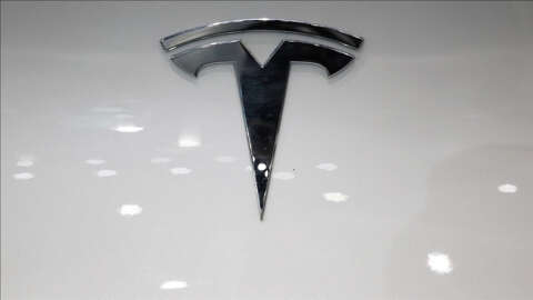 Tesla'ya, California'da "tehlikeli atık ihlalleri" nedeniyle 1,5 milyon dolar ceza