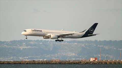Almanya'da hava yolu şirketi Lufthansa'nın çalışanları uyarı grevine gidecek