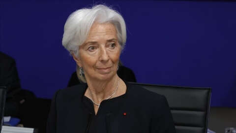 ECB Başkanı Lagarde: İlk faiz indiriminden sonra faizlerin izleyeceği yolu önceden taahhüt edemiyoruz