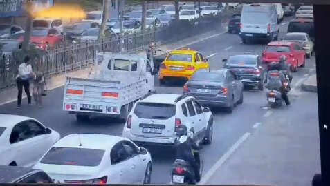 İstanbul - Sarıyer'de taksiciyi öldüren saldırganın yakalanma anı (geniş haber)