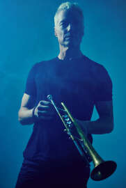 Grammy ödüllü dünyaca ünlü trompet sanatçısı Chris Botti İstanbul’a geliyor