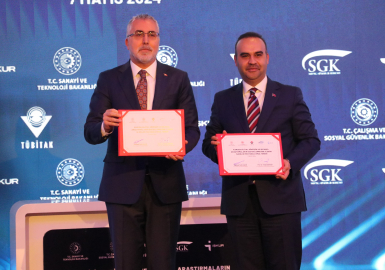Bakan Kacır: Kamu hizmet sağlayıcıları arasındaki etkileşimi yükseltiyoruz