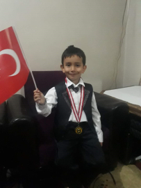 Minibüsün çarptığı bisikletli Muhammed, toprağa verildi