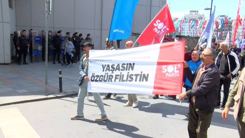 İstanbul - Sol Parti’den Taksim'den Dolmabahçe'ye 'Bağımsızlık Yürüyüşü'