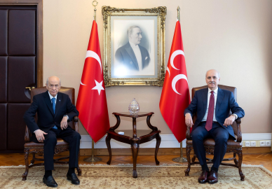 TBMM Başkanı Kurtulmuş'tan Bahçeli'ye 'Anayasa' ziyareti