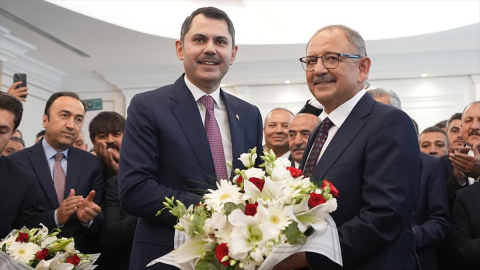 Çevre, Şehircilik ve İklim Değişikliği Bakanı Kurum, görevi Mehmet Özhaseki'den devraldı