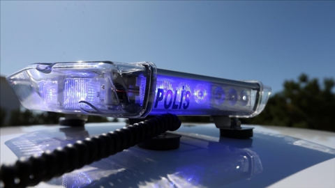 Sarıyer'de yabancı uyruklu kişileri bıçakla tehdit eden şüpheli tutuklandı