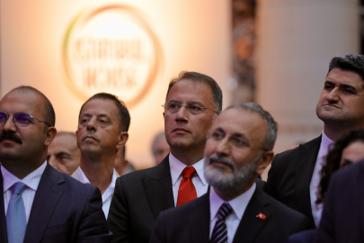Beylikdüzü Belediye Başkanı Çalık, Paris’te ‘İstanbul Evi’ açılışına katıldı