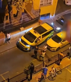 İstanbul - Fatih'te yol verme kavgasında taksi şoförünü darbettiler