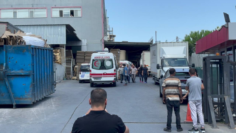 İstanbul - Esenyurt'ta baskı makinesine sıkışan işçi öldü