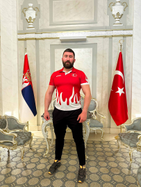 (ÖZEL) Kick boksçu Muhammed Dursun: Dubai’ye sadece kemeri kazanmak için değil rakipleri yok etmek için gidiyorum