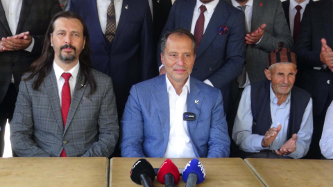 BALIKESİR Fatih Erbakan: Türkiye'de üretime, ihracata ve istihdama odaklı ekonomi modeline geçilmeli (VİDEO EKLENDİ)